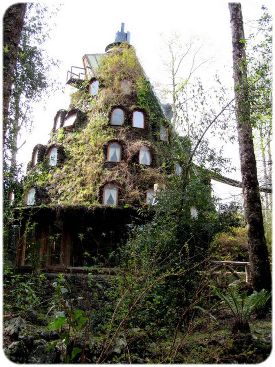hotelmontanamagicaenhuilohuilo 8168483391
