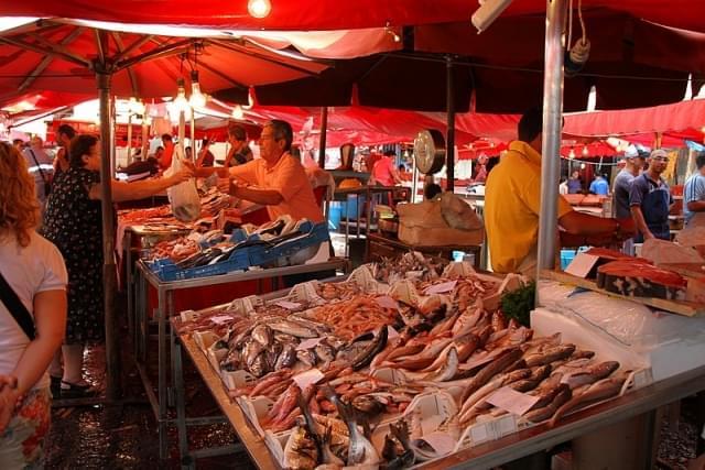 il mercato del pesce a catania