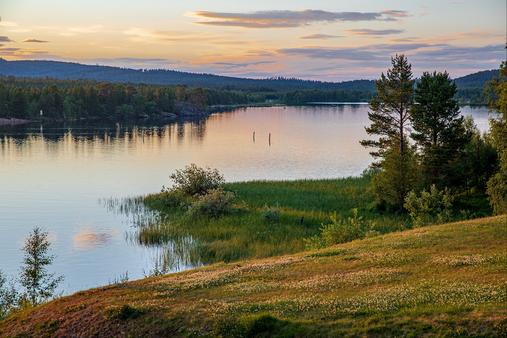 inari lake lapland finland