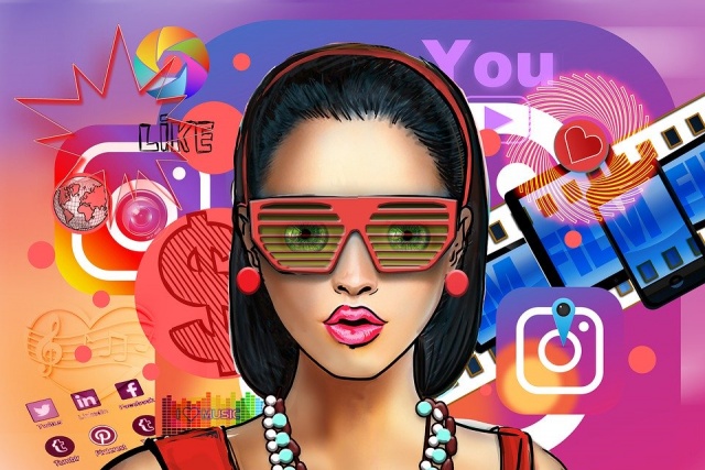 Influencer Social Media Donna