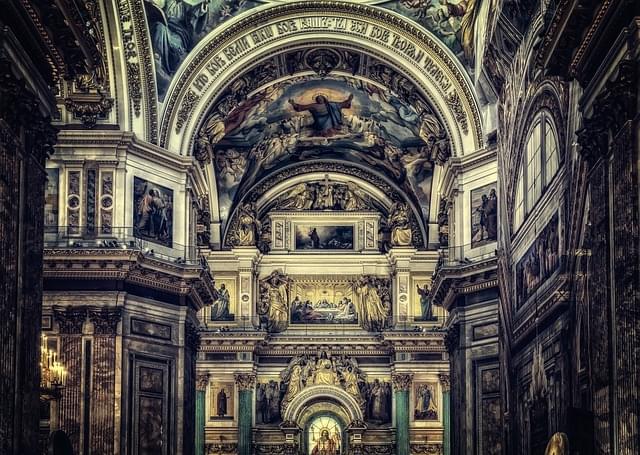 interno cattedrale sant isacco