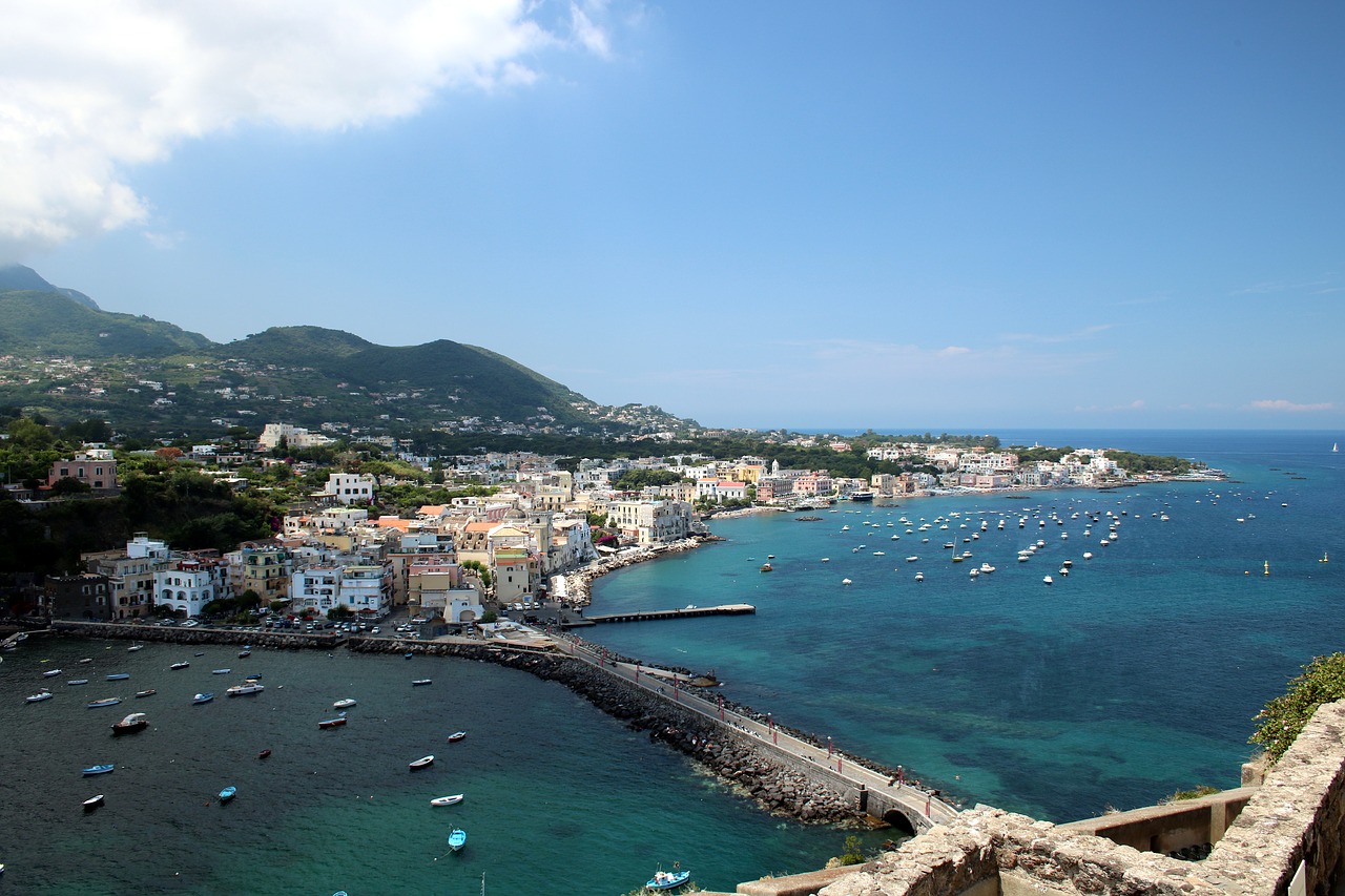 ischia italia mar mediterraneo