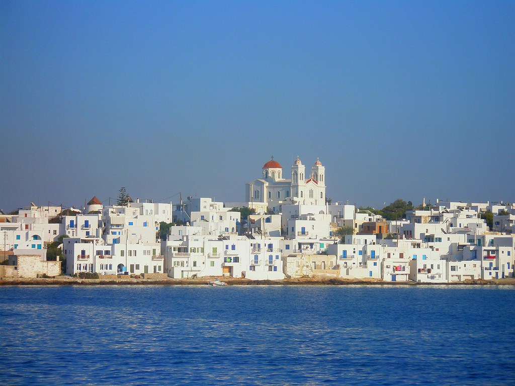 08 paros