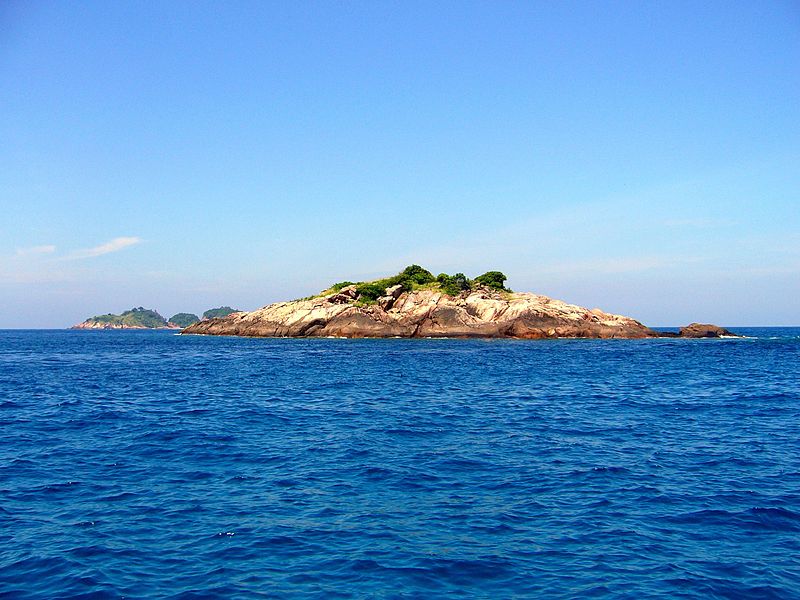 islet off pulau redang malaysia 192503060