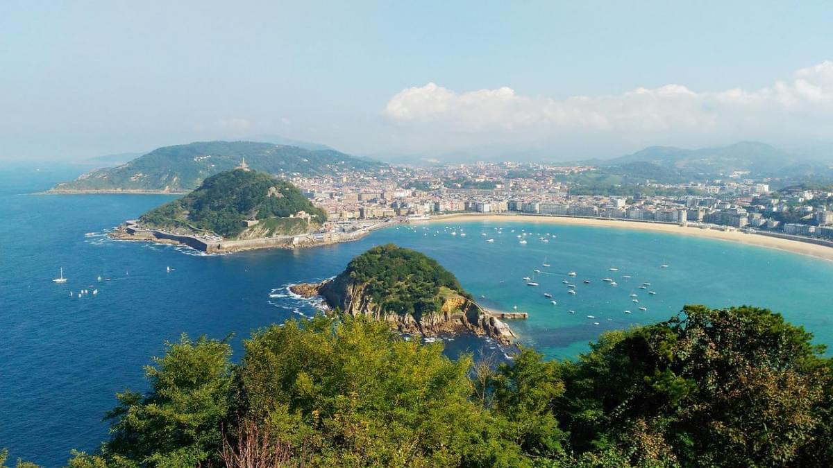 isola mare san sebastian donostia