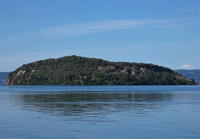 Il Fantasma della regina Amalasunta nell' Isola Martana