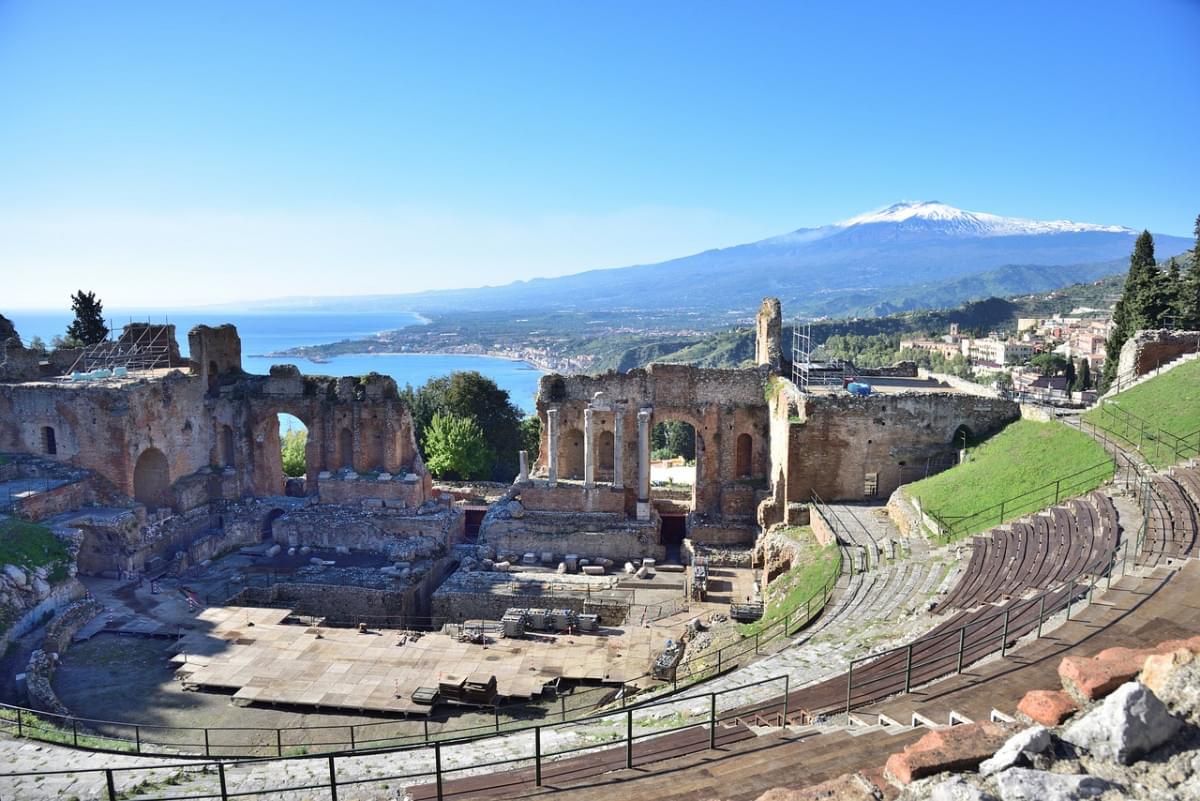 italia paesaggio sicilia taormina 1