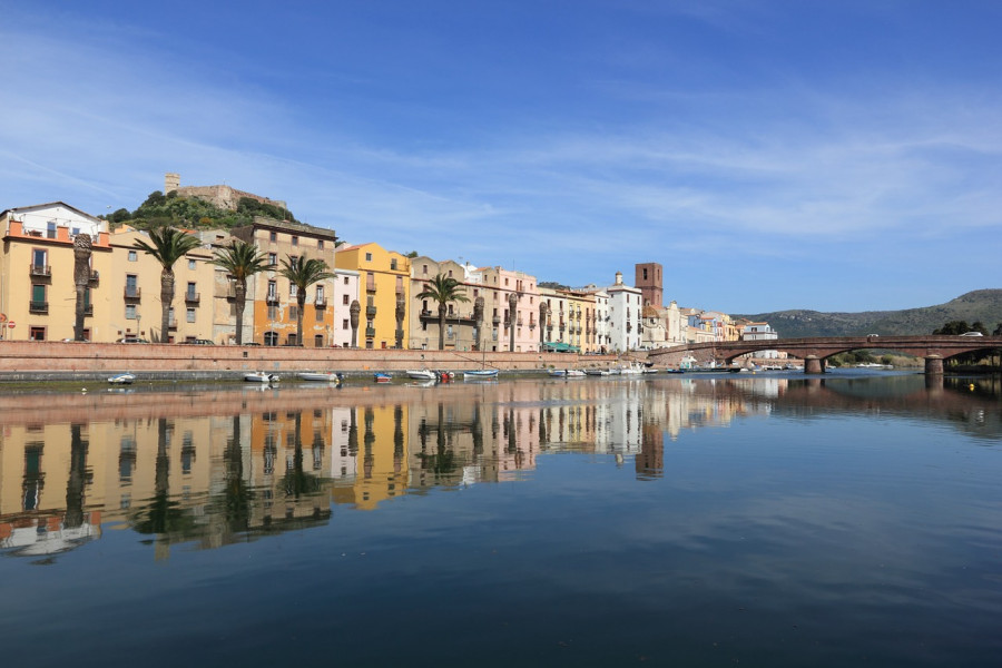 italia sardegna bosa fiume