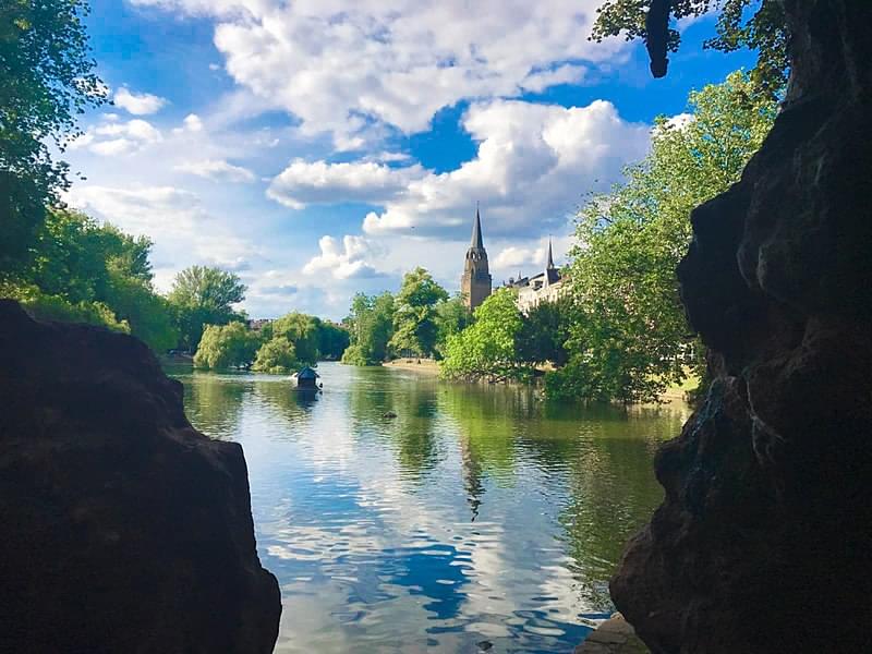 ixelles bruxelles lago