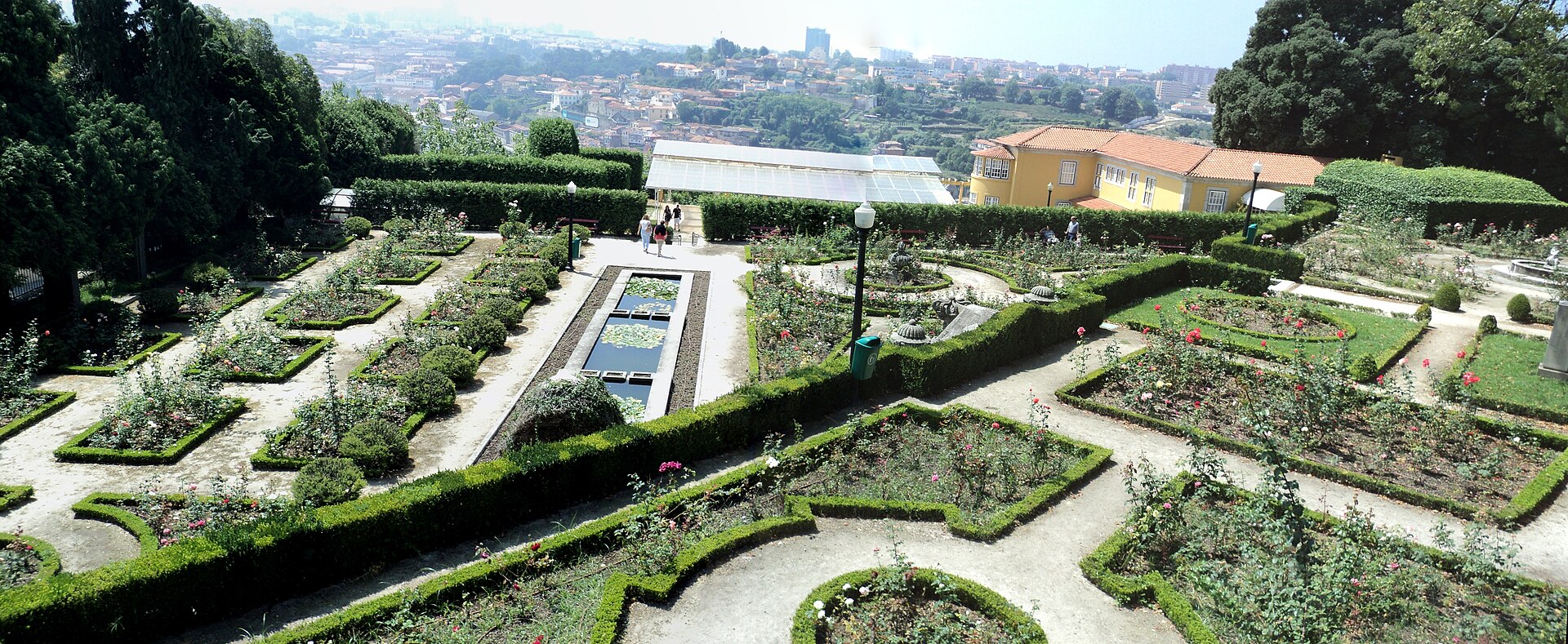 Panorama del fiume Douro dai giardini del Palácio de Cristal
