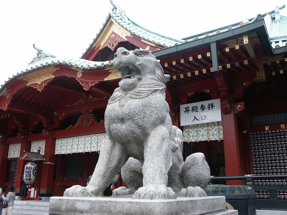 kanda myojin santuario cani custode