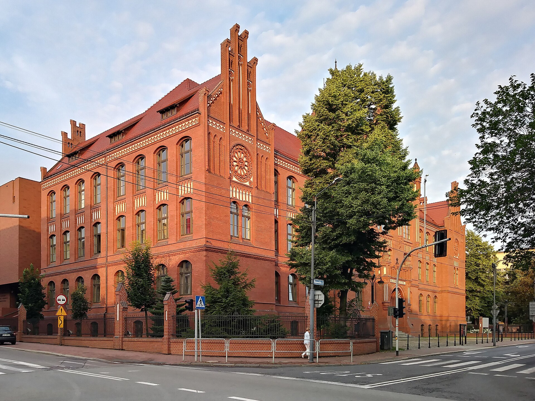 katowice karol szymanowski academy of music