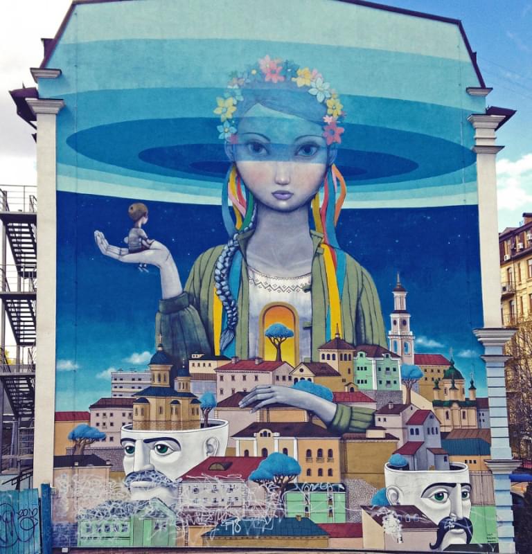 kiev murales revival hauswand