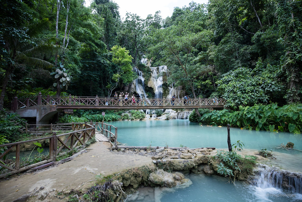 kuang si falls laos