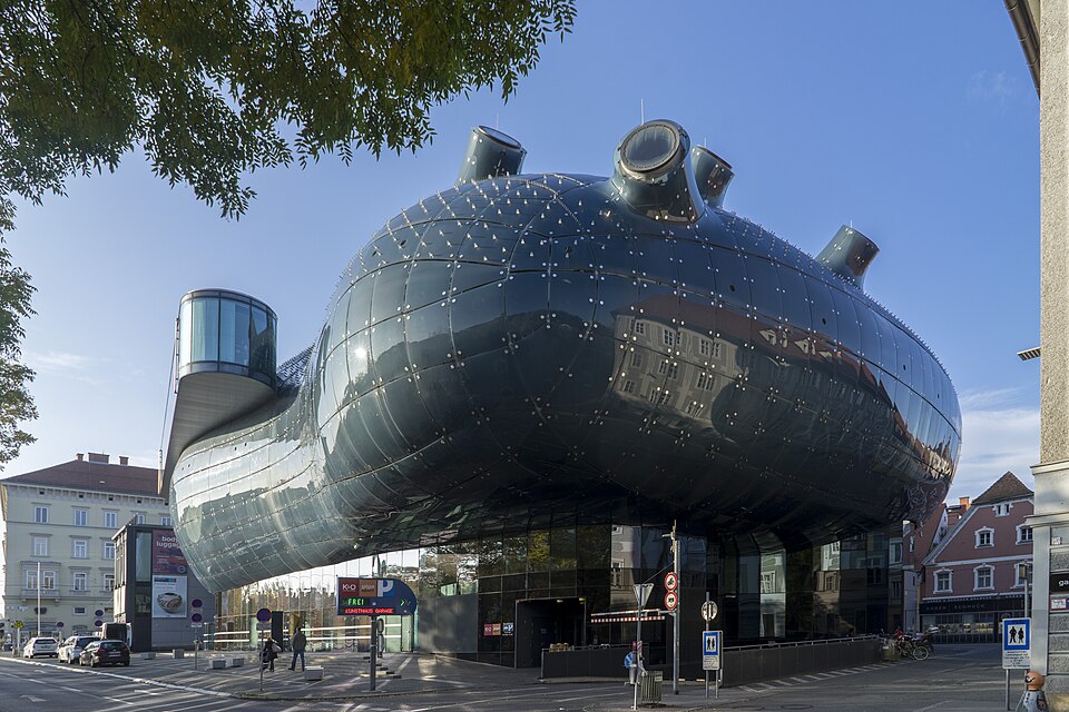 kunsthaus graz westseite