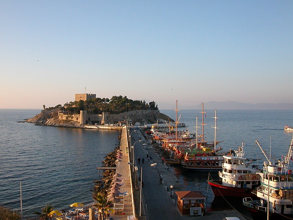 kusadasi burg