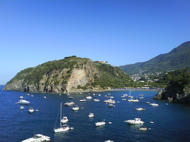 la baia di san montano