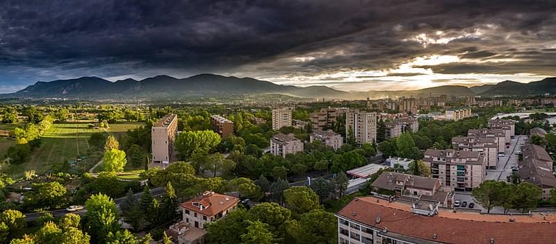 la citta di terni all alba