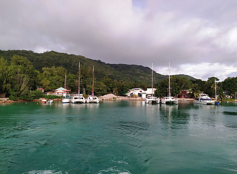 la digue marina seychelles