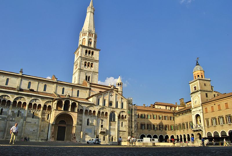 /foto/la piazza grande di modena