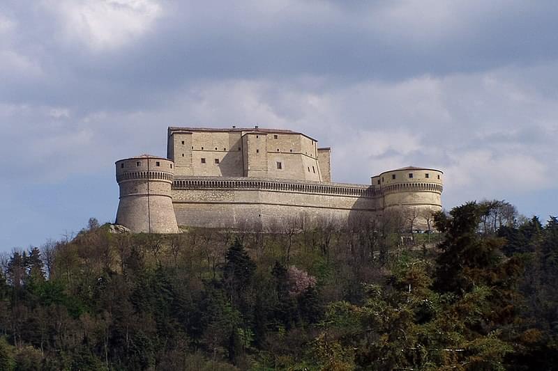 la rocca di san leo