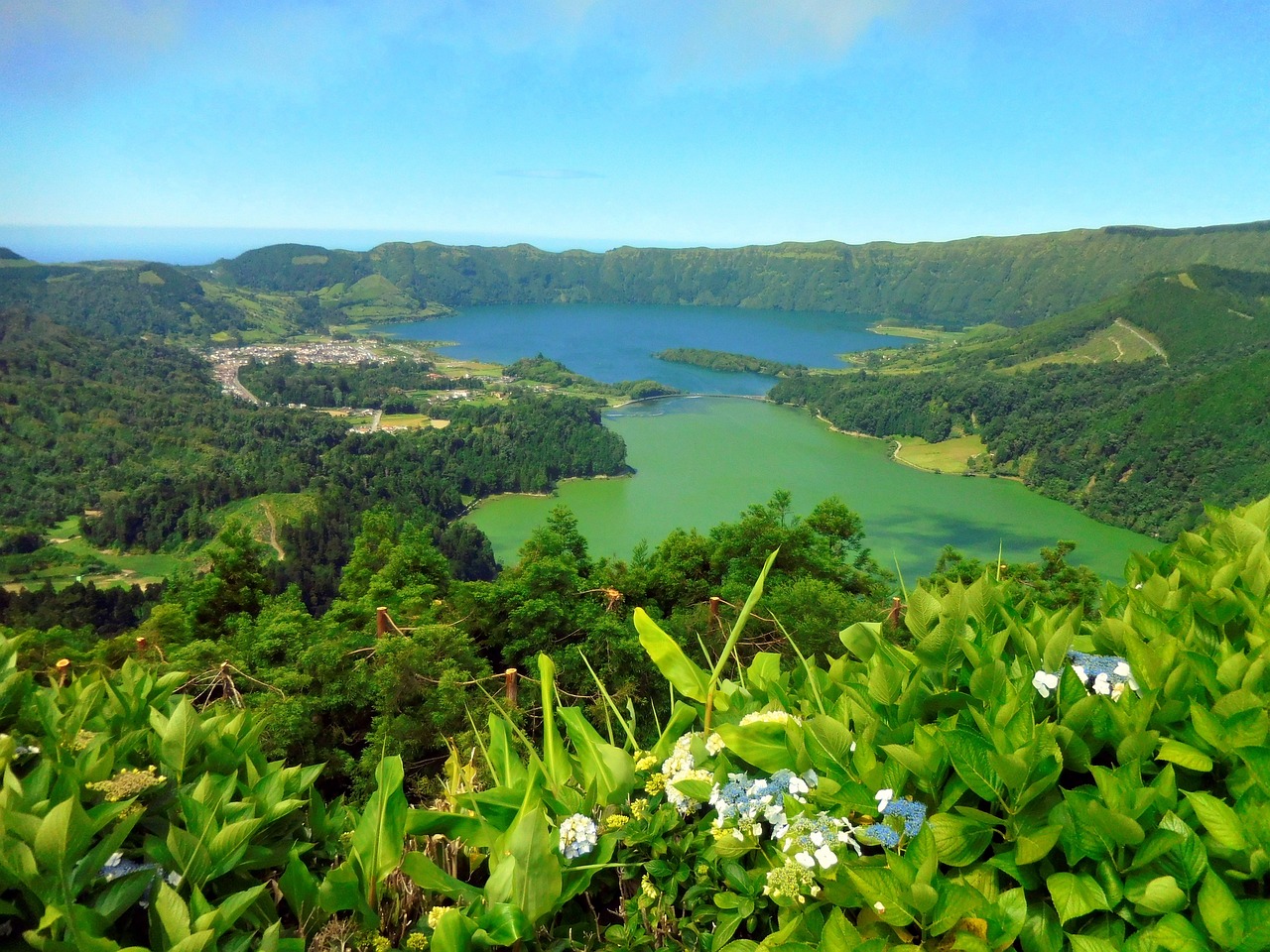 laghi isole azzorre paesaggio