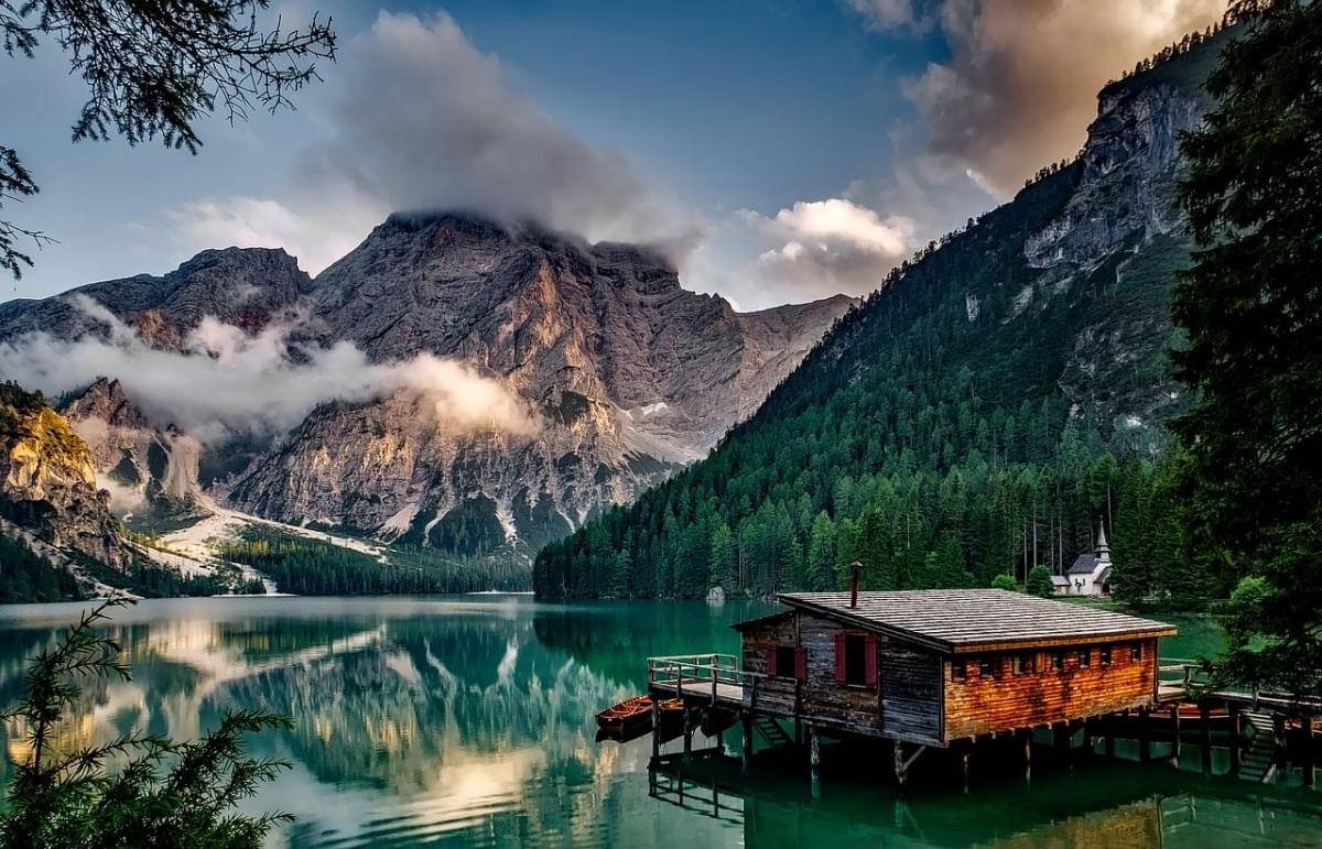 Italia Montagne Lago Di Braies Lago
