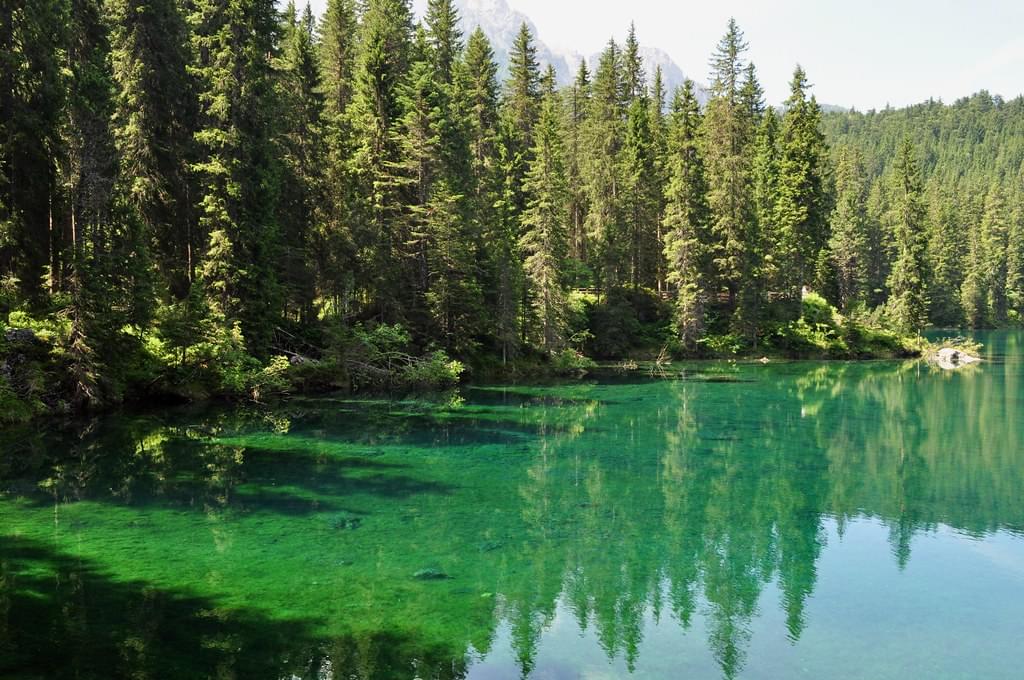 lago di carezza a nova levante