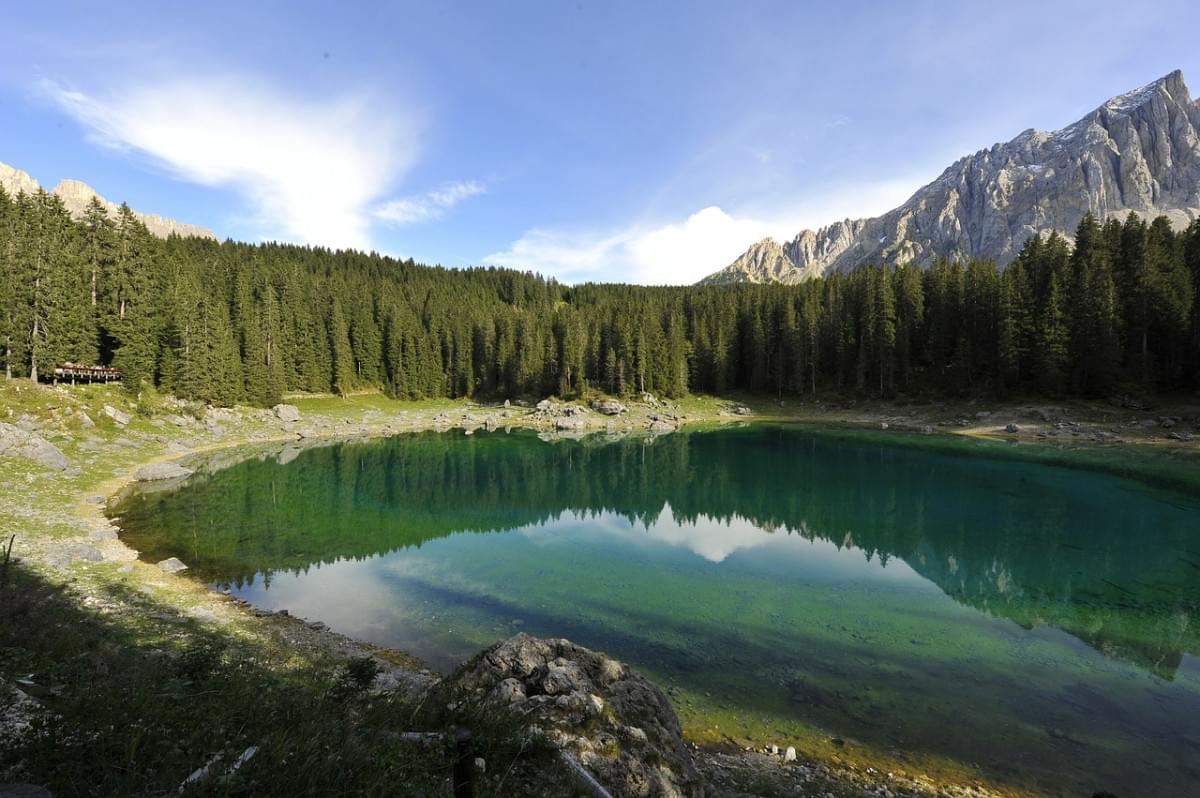 lago di carezza val di fassa natura