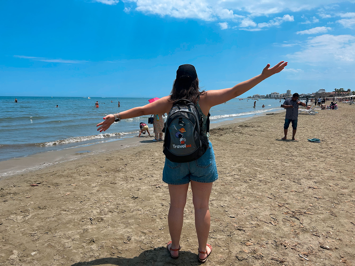 larnaca finikoudes beach