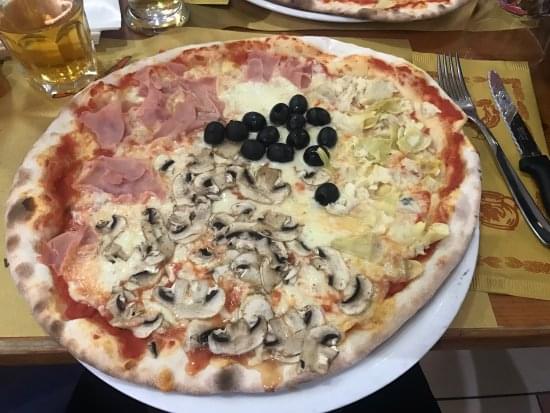le dimensioni contano al ristorante pizzeria adriatico