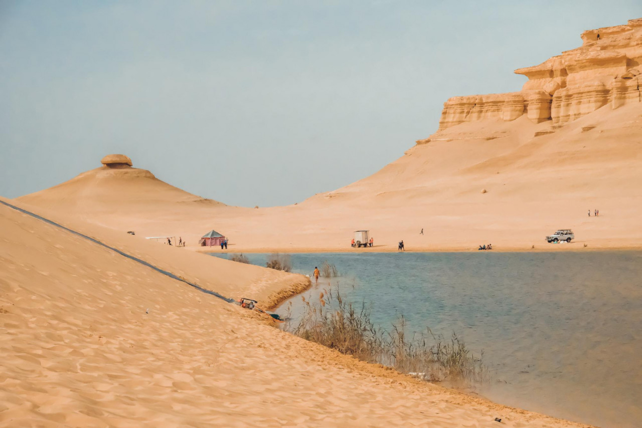 le lac dans le desert de wadi el rayan