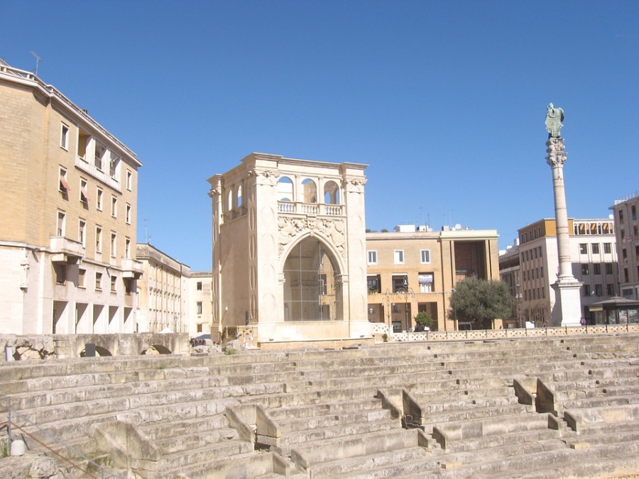 lecce anfiteatro piazza oronzo