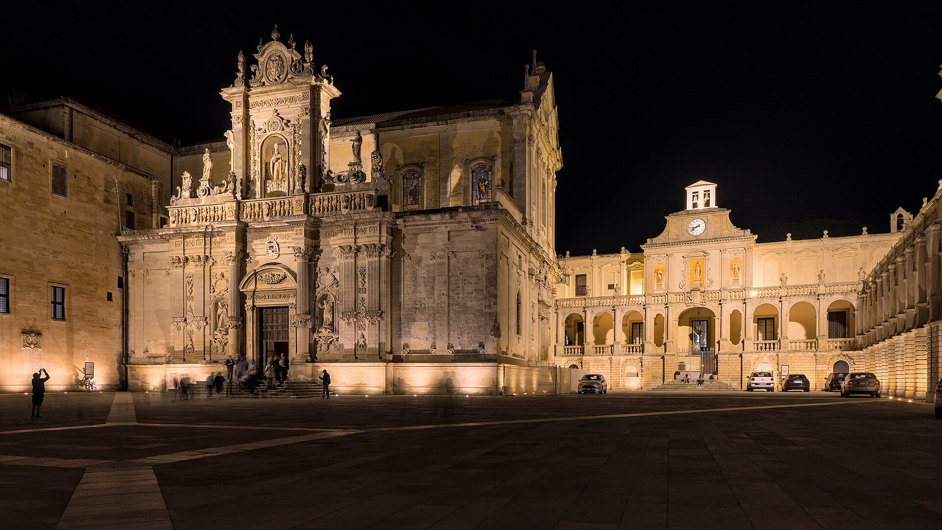 lecce night 01