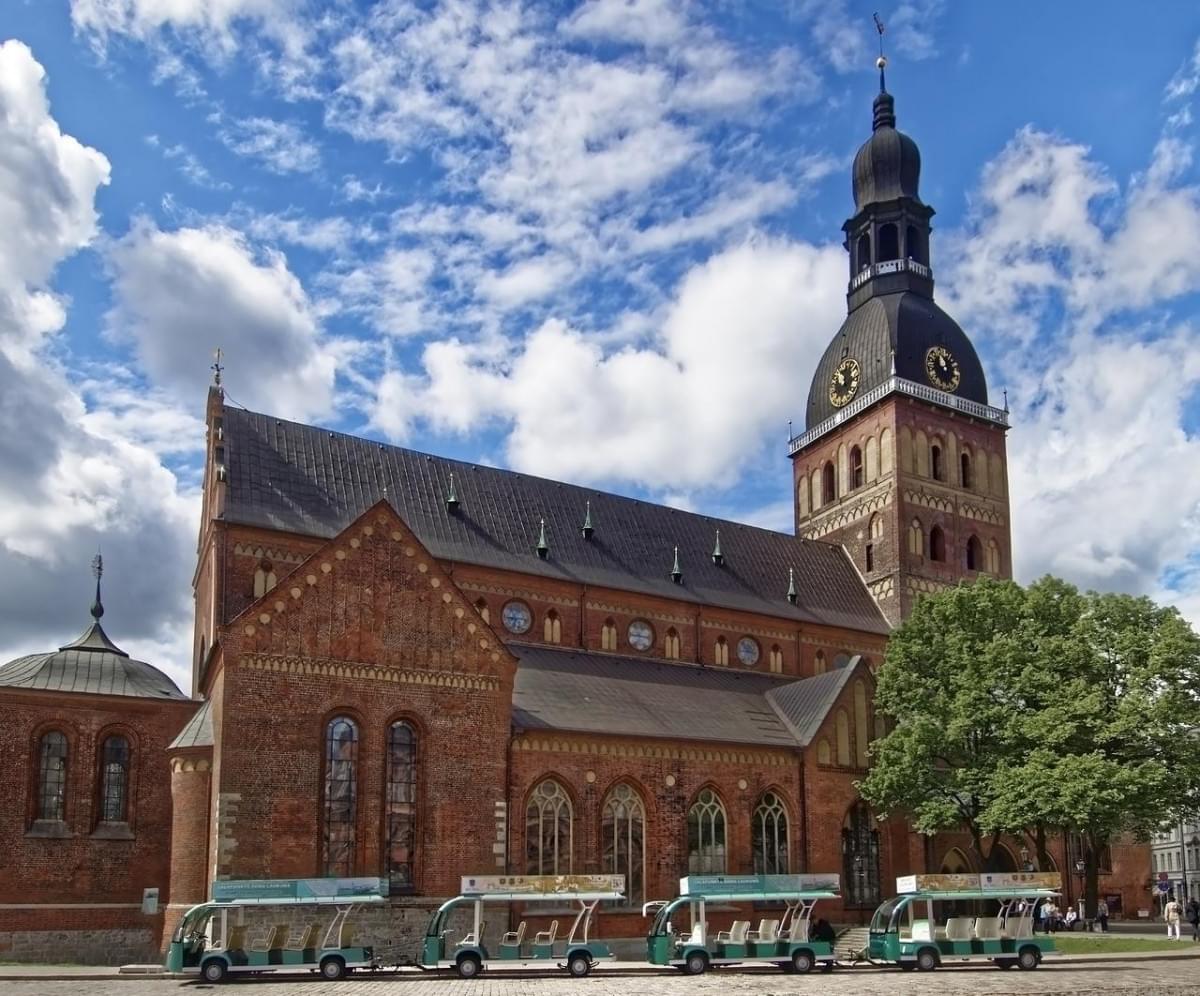 lettonia riga duomo di riga chiesa 1