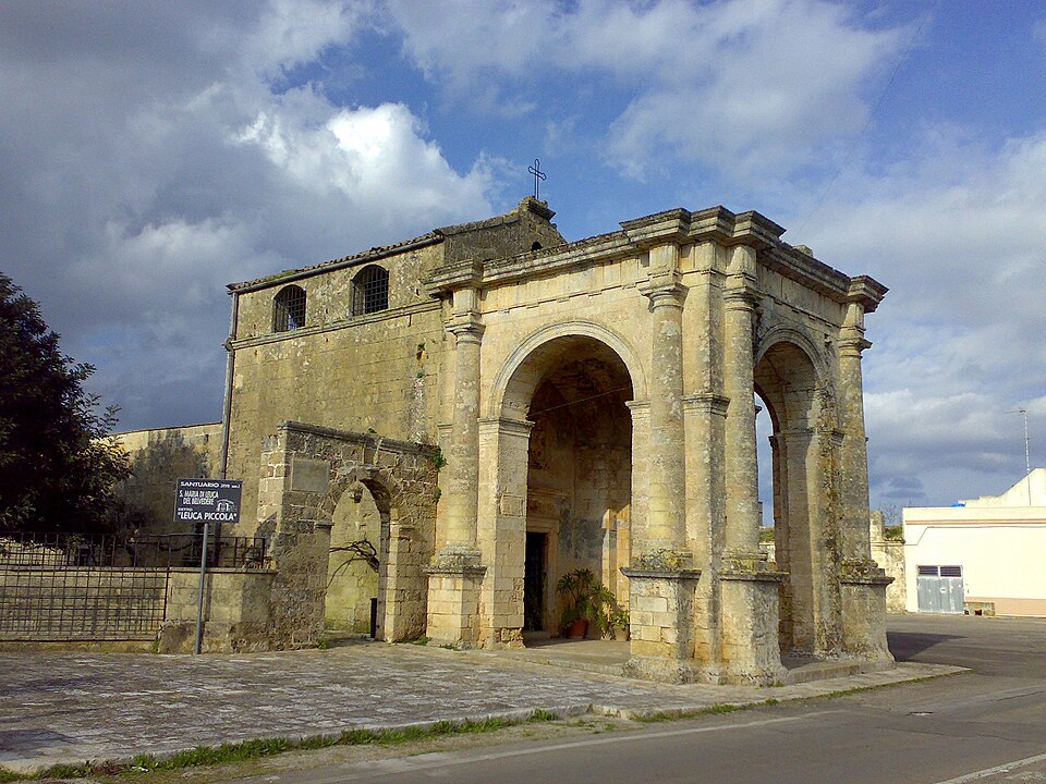 leuca piccola barbarano del capo