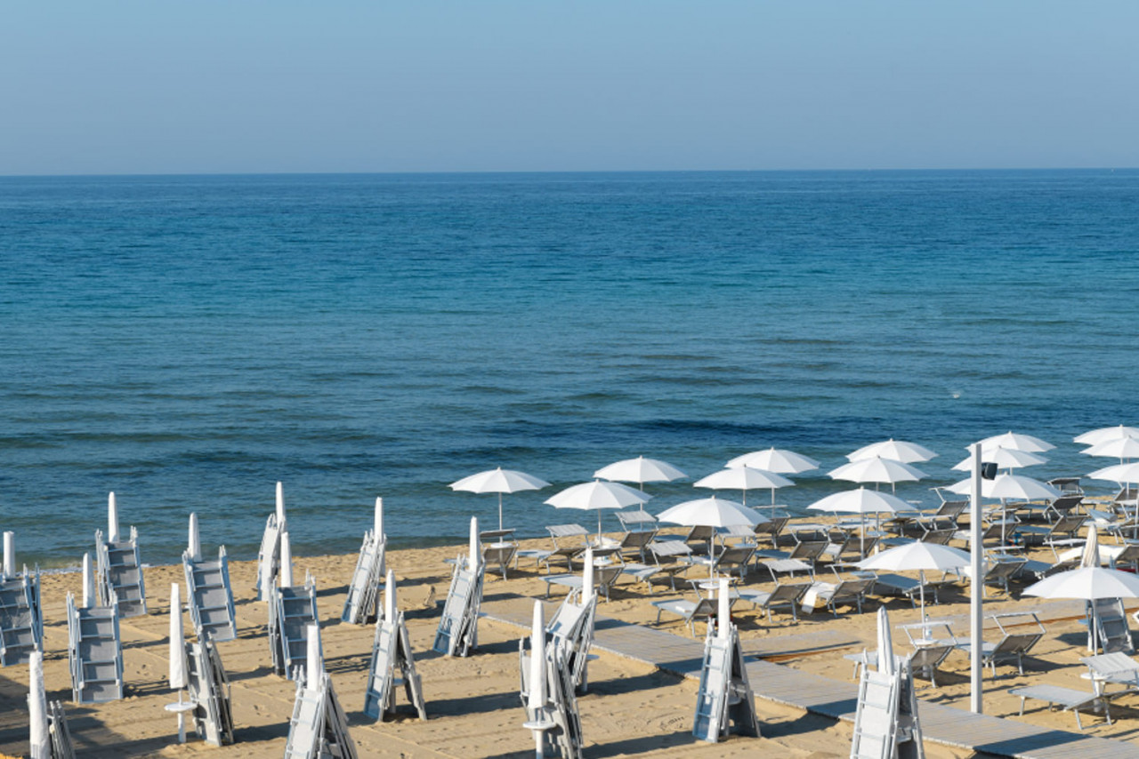 lido di san pietro a bevagna vicino a manduria