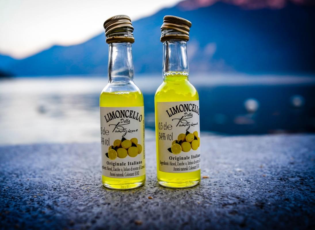 limoncello limocello liquore brandy