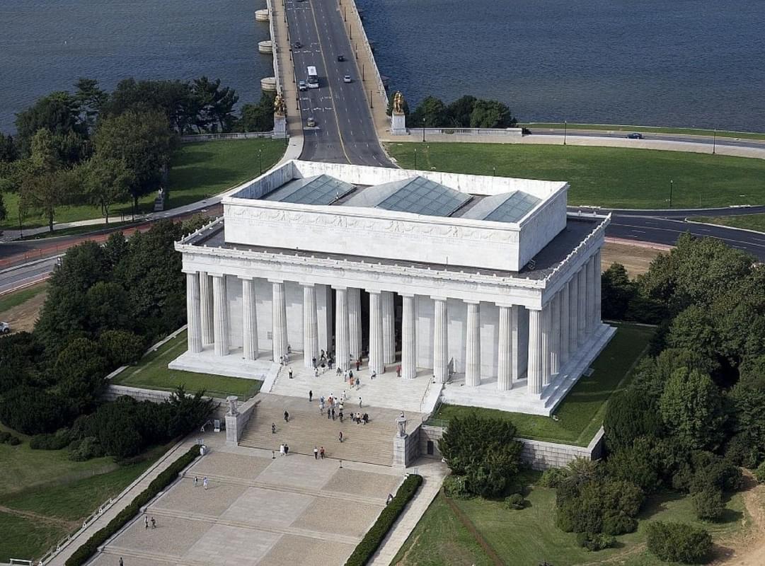 lincoln memorial