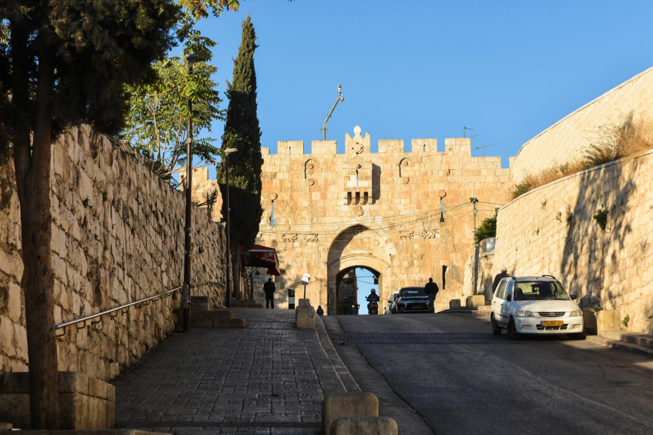 lion gate old city jerusalem