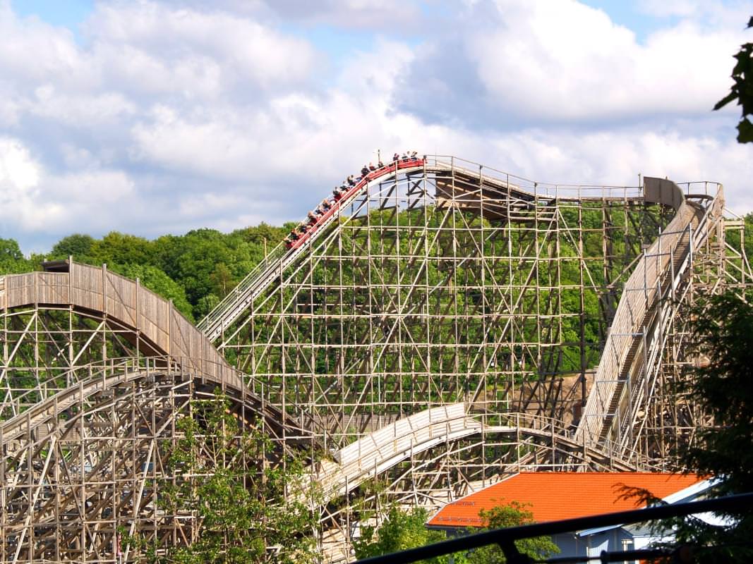 liseberg montagne russe goteborg svezia