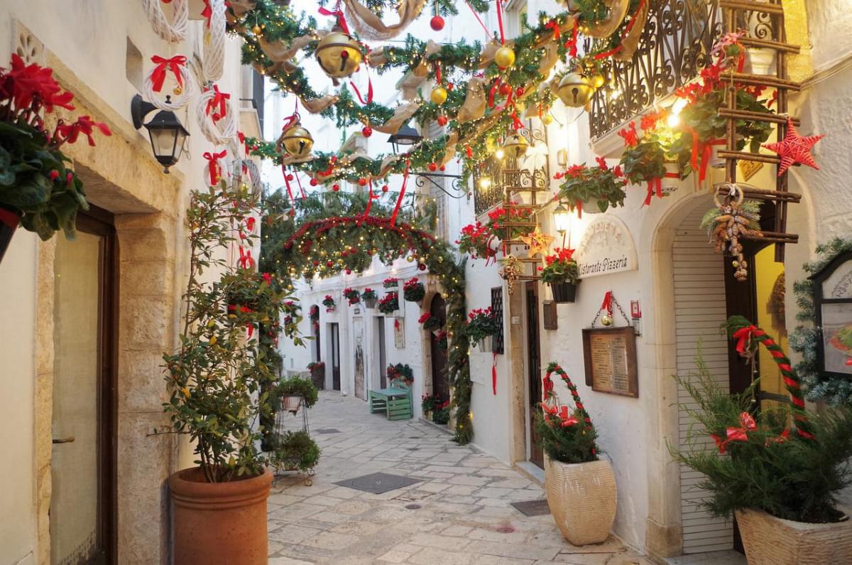 locorotondo puglia natale 3