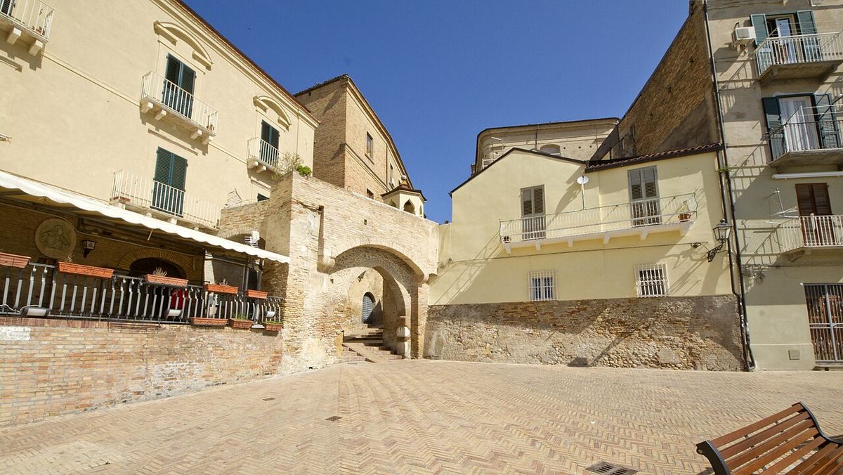 loggia amblingh porta catena vasto - foto di trolvag