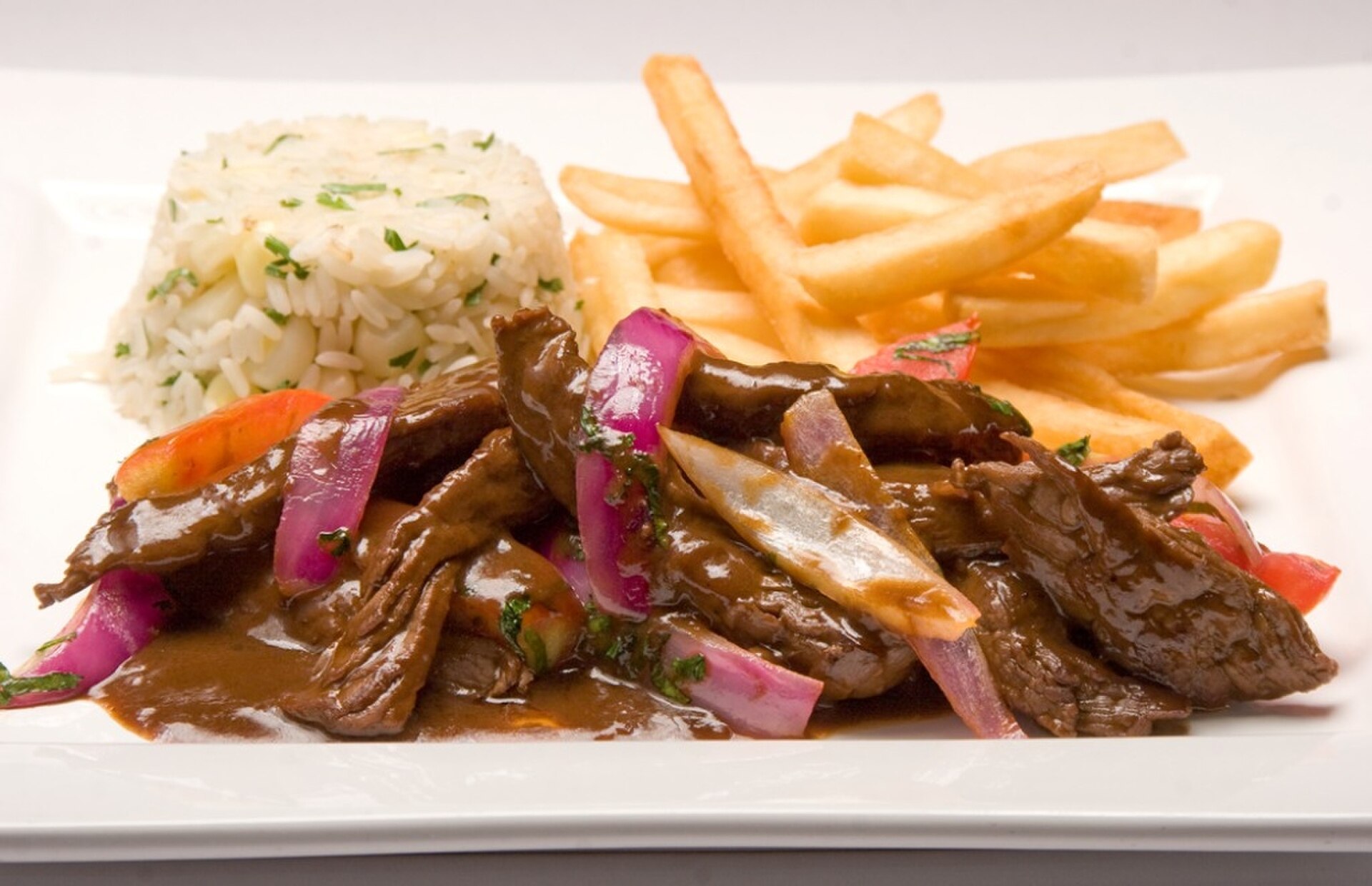lomo saltado perudelights