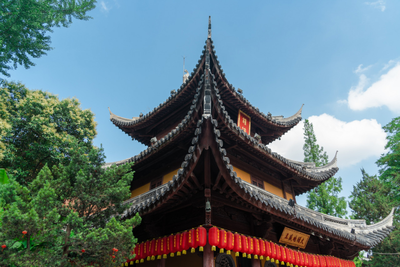 longhua temple shanghai china one famous buddhist monastery china