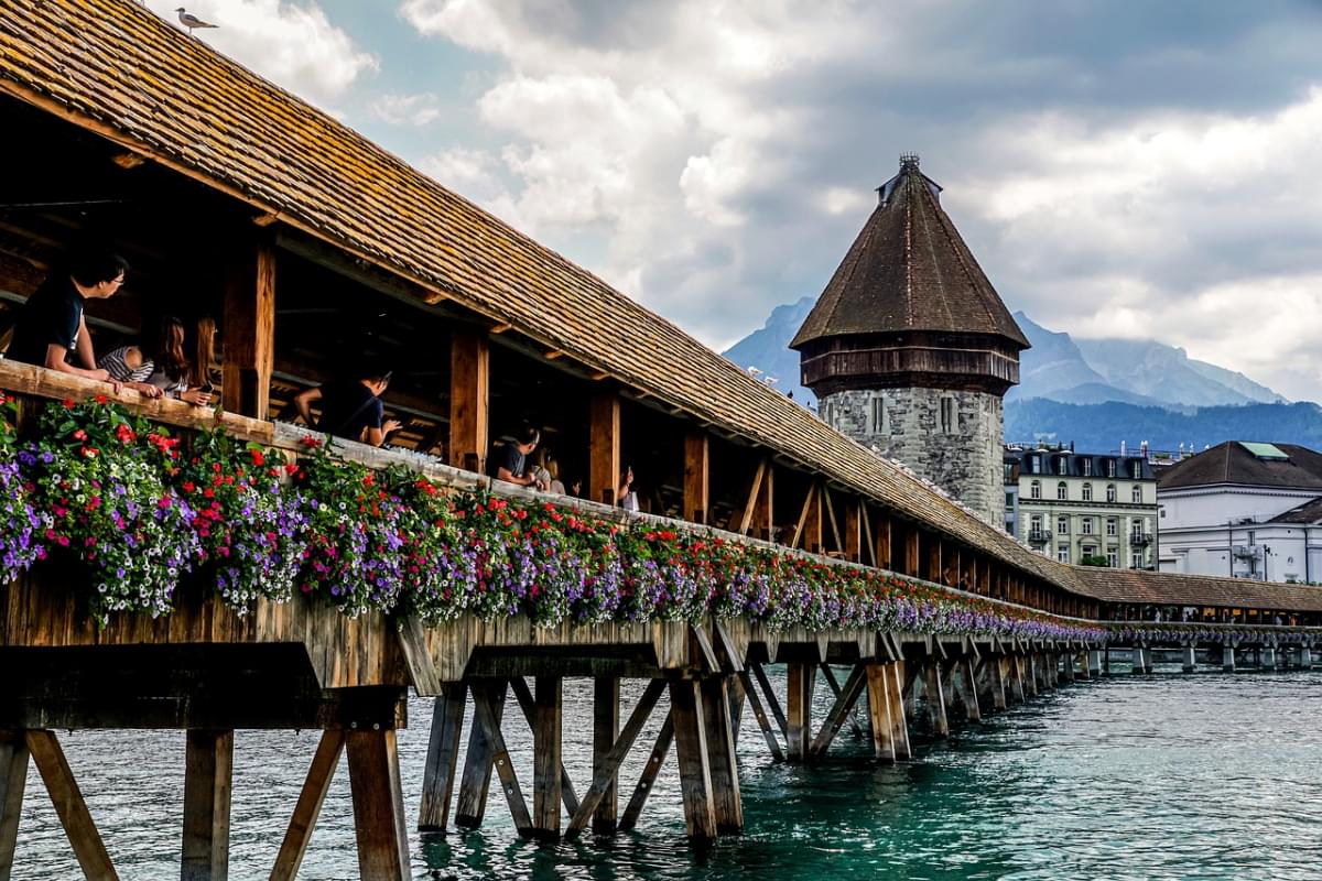 lucerna svizzera cappella ponte 1