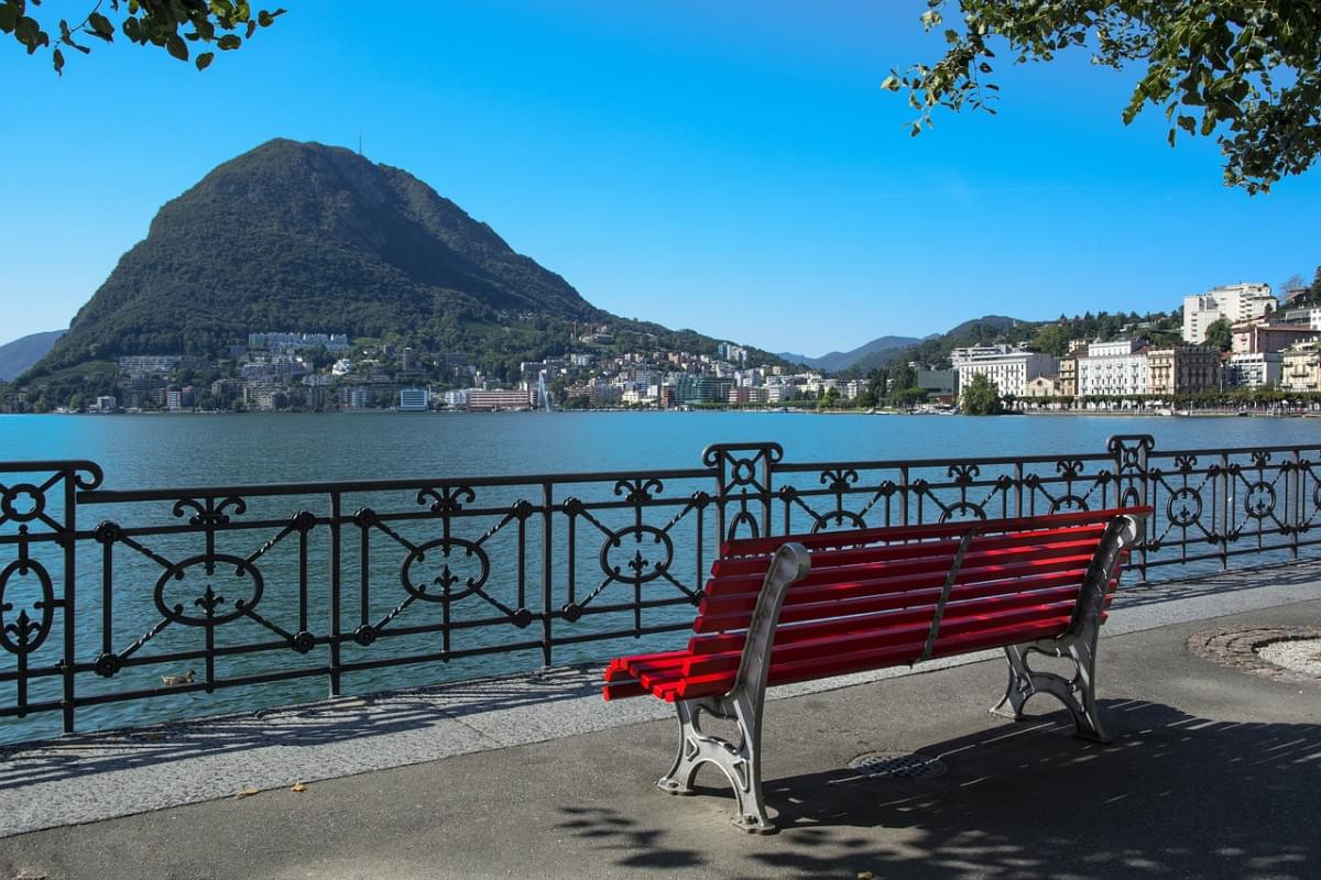 lugano svizzera lago riva del fiume