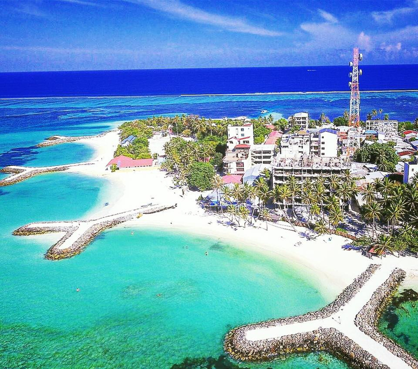 maafushi maldives