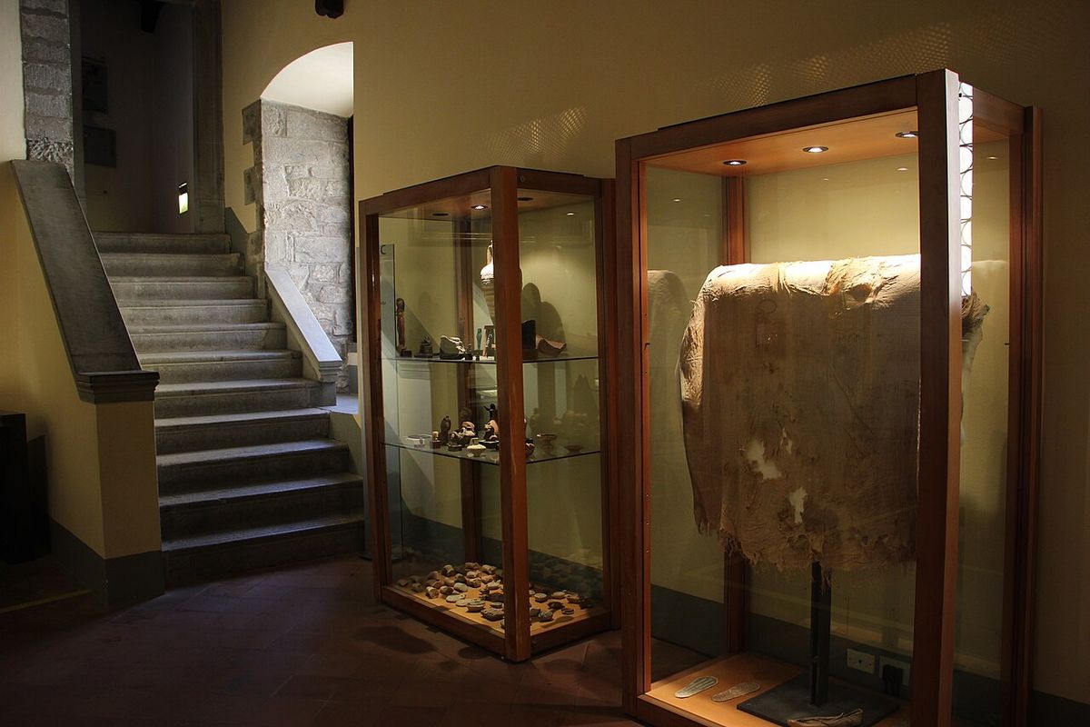 maec museo dell accademia etrusca citta - foto di mano1221