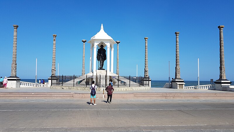 mahatma gandhi statue pondicherry puducherry 20180908 151535